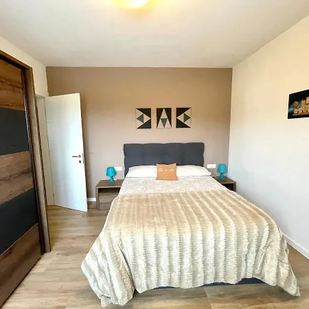Gina Porec Villa *