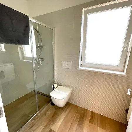 Gina Porec Nova Vas (Porec)